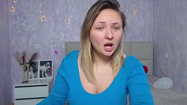 Snapshot of SallyVerda chatting on 01/27/25, 06:52 SallyVerda online show from 01/27/25, 06:52