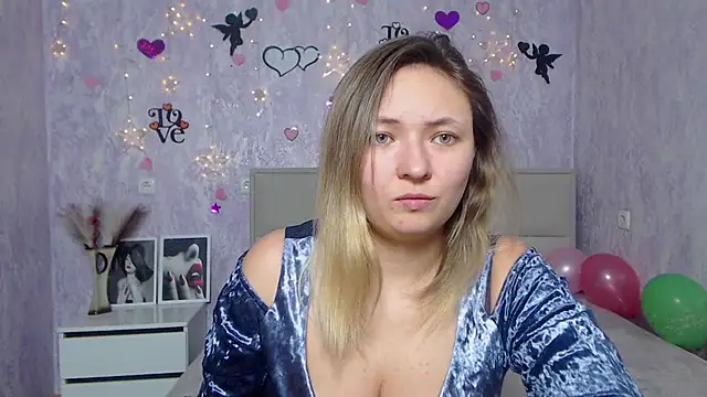 Snapshot of SallyVerda chatting on 01/31/25, 10:10 SallyVerda online show from 01/31/25, 10:10