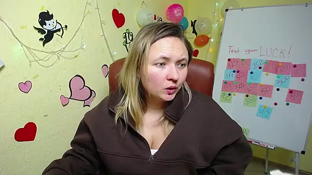 Snapshot of SallyVerda chatting on 02/16/25, 04:09 SallyVerda online show from 02/16/25, 04:09