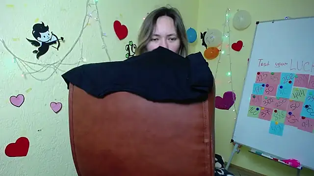 Snapshot of SallyVerda chatting on 02/22/25, 07:03 SallyVerda online show from 02/22/25, 07:03