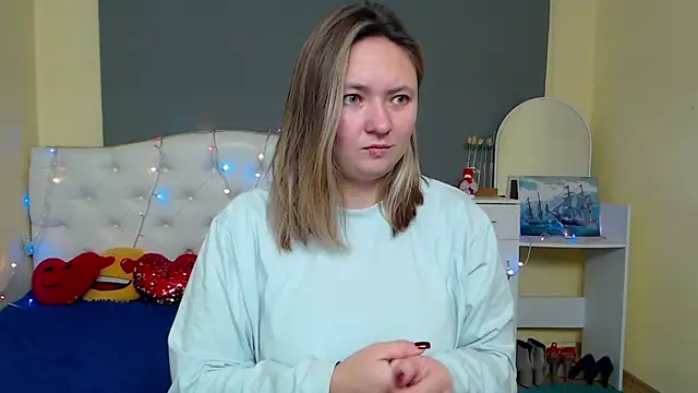 Snapshot of SallyVerda chatting on 12/03/25, 06:50 SallyVerda online show from 12/03/25, 06:50