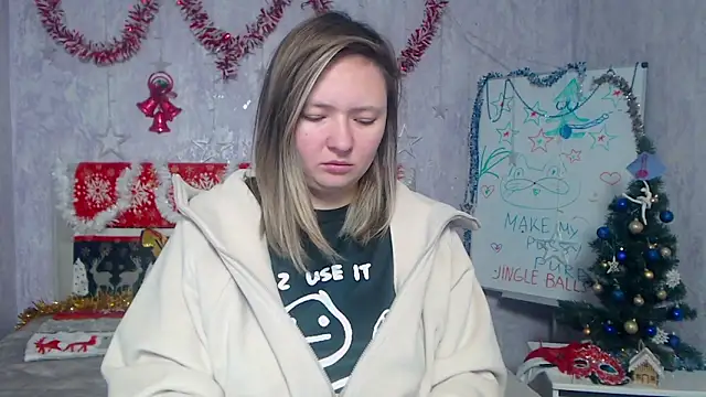 Snapshot of SallyVerda chatting on 12/15/25, 06:56 SallyVerda online show from 12/15/25, 06:56