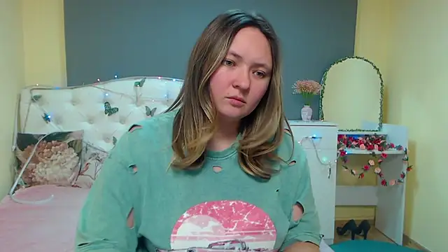 SallyVerda online show from 04/21/26, 03:02