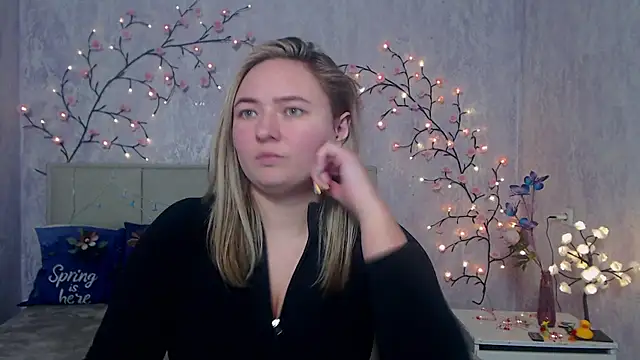 SallyVerda online show from 04/24/26, 06:43