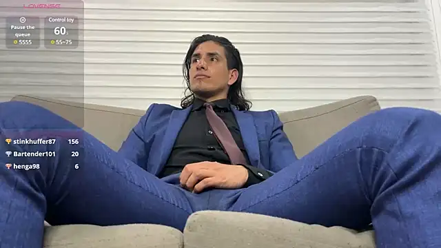 Snapshot of Tom_blunt96 chatting on 02/11/25, 05:26 Tom blunt96 online show from 02/11/25, 05:26