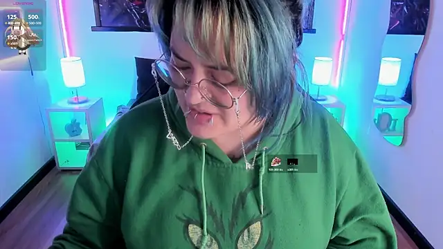 lucky-leah online show from 04/01/26, 03:40