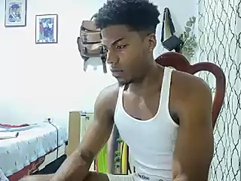 andrews2399 online show from 12/30/24, 03:03