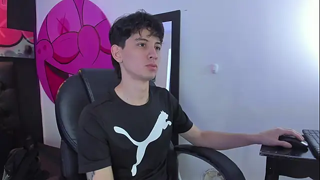 Snapshot of Santi_delacruz chatting on 12/05/24, 02:44 Santi delacruz online show from 12/05/24, 02:44