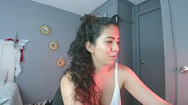 Snapshot of arteverena chatting on 01/02/25, 02:22 arteverena online show from 01/02/25, 02:22