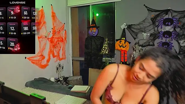 Snapshot of arteverena chatting on 10/16/25, 12:11 arteverena online show from 10/16/25, 12:11