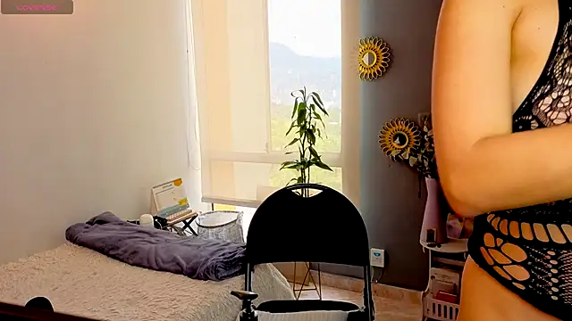 arteverena online show from 11/11/25, 05:13