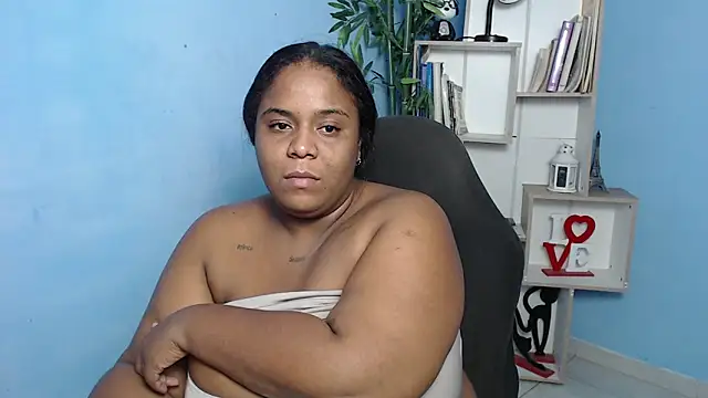 Snapshot of bbw_charlote chatting on 01/13/25, 11:52 bbw charlote online show from 01/13/25, 11:52