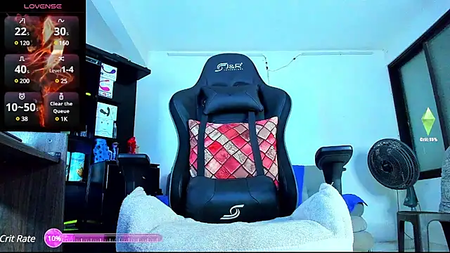 Snapshot of danitattoshot23cmc chatting on 02/28/25, 12:43 danitattoshot23cmc online show from 02/28/25, 12:43