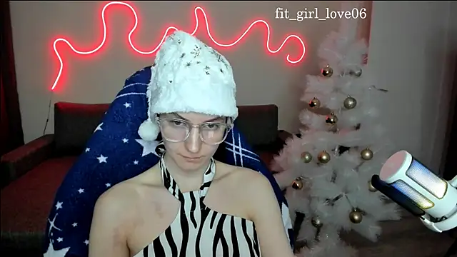 Snapshot of Bridget_fitness chatting on 12/25/24, 03:17 Bridget fitness online show from 12/25/24, 03:17