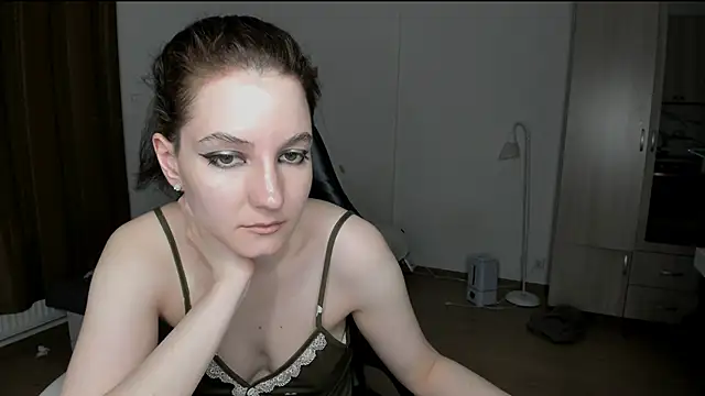 Snapshot of Bridget_fitness chatting on 02/26/25, 12:36 Bridget fitness online show from 02/26/25, 12:36