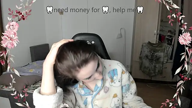 Snapshot of Bridget_fitness chatting on 03/17/25, 03:29 Bridget fitness online show from 03/17/25, 03:29