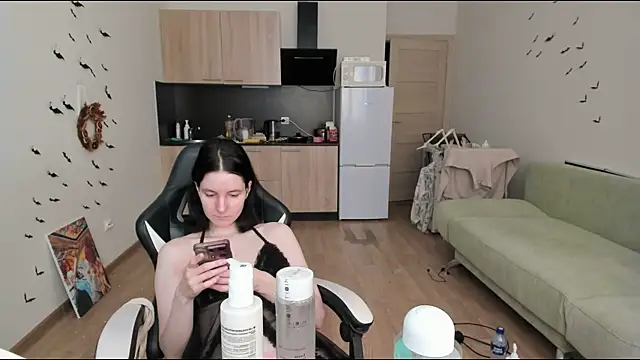 Snapshot of Bridget_fitness chatting on 10/01/25, 12:44 Bridget fitness online show from 10/01/25, 12:44