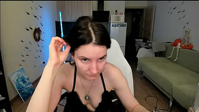 Snapshot of Bridget_fitness chatting on 10/08/25, 01:31 Bridget fitness online show from 10/08/25, 01:31