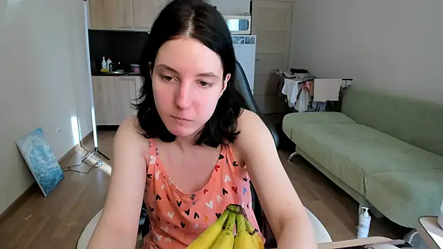 Snapshot of Bridget_fitness chatting on 10/17/25, 11:13 Bridget fitness online show from 10/17/25, 11:13