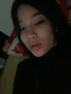 Snapshot of Ambar_R0SSE chatting on 02/05/25, 07:29 Ambar R0SSE online show from 02/05/25, 07:29