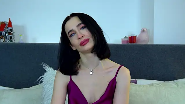 Snapshot of MarieKarma chatting on 01/29/25, 12:43 MarieKarma online show from 01/29/25, 12:43