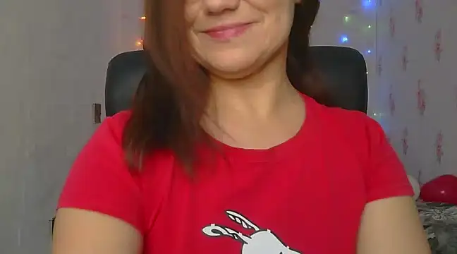 Snapshot of KittyyLaBeauty chatting on 02/12/25, 01:27 KittyyLaBeauty online show from 02/12/25, 01:27