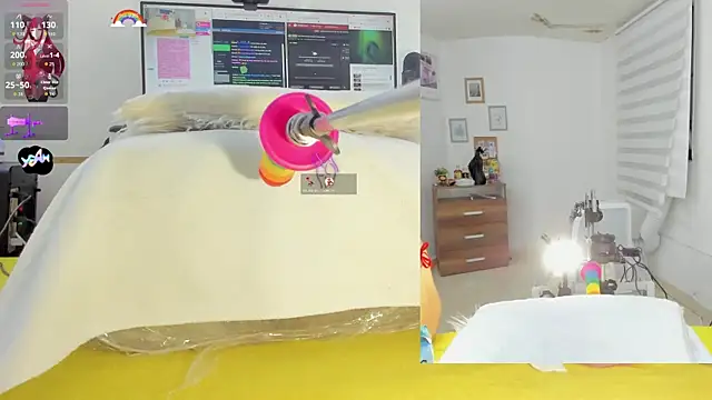 Daki Ume  online show from 11/08/25, 02:45