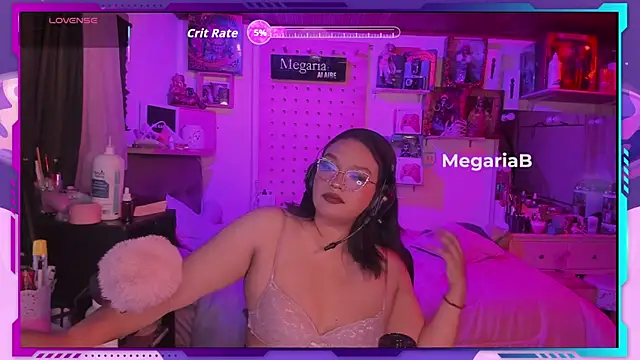 MegariaB online show from 10/18/25, 04:15
