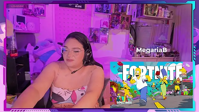 Snapshot of MegariaB chatting on 11/10/25, 04:22 MegariaB online show from 11/10/25, 04:22