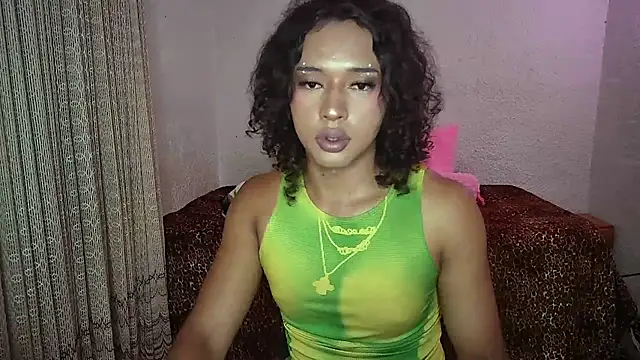 Snapshot of angelsdustxxx chatting on 04/17/26, 02:03 angelsdustxxx online show from 04/17/26, 02:03