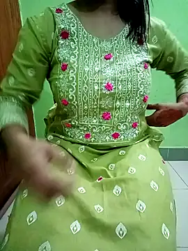 Snapshot of Dayna-36 chatting on 12/24/24, 09:55 Dayna-36 online show from 12/24/24, 09:55