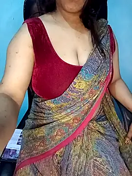 Snapshot of Dayna-36 chatting on 01/28/25, 07:00 Dayna-36 online show from 01/28/25, 07:00