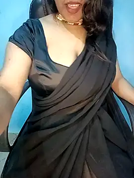 Snapshot of Dayna-36 chatting on 02/02/25, 04:32 Dayna-36 online show from 02/02/25, 04:32