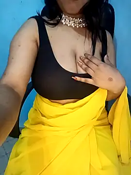 Snapshot of Dayna-36 chatting on 02/03/25, 03:59 Dayna-36 online show from 02/03/25, 03:59