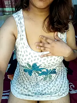 Snapshot of Dayna-36 chatting on 10/06/25, 09:29 Dayna-36 online show from 10/06/25, 09:29