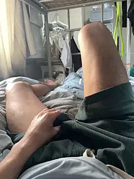 Snapshot of Bigdickk4U chatting on 10/14/25, 02:23 Bigdickk4U online show from 10/14/25, 02:23