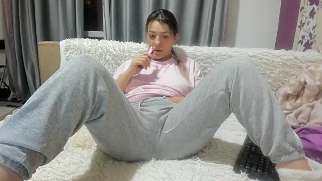 Dyana Kaylinn online show from 01/18/25, 04:59