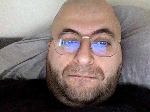 Snapshot of hairychuby chatting on 02/23/26, 08:55 hairychuby online show from 02/23/26, 08:55