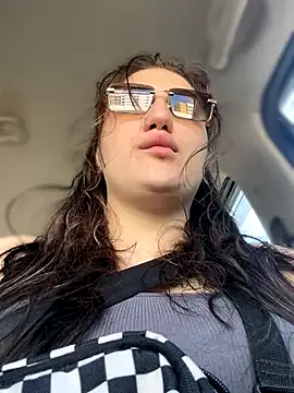 JessiMur online show from 11/14/25, 04:11