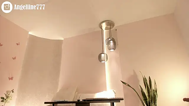 angeline-777 online show from 02/18/26, 01:07