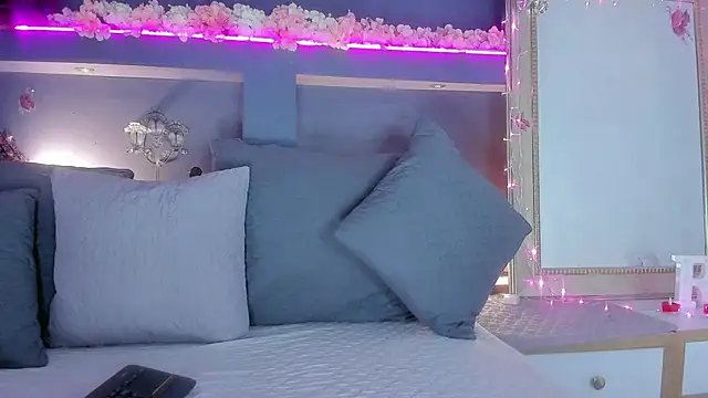 rosemonrooe online show from 01/21/25, 03:32