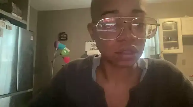 MommyConfident online show from 12/01/24, 08:20