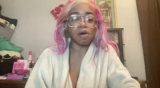 MommyConfident online show from 03/03/25, 12:04