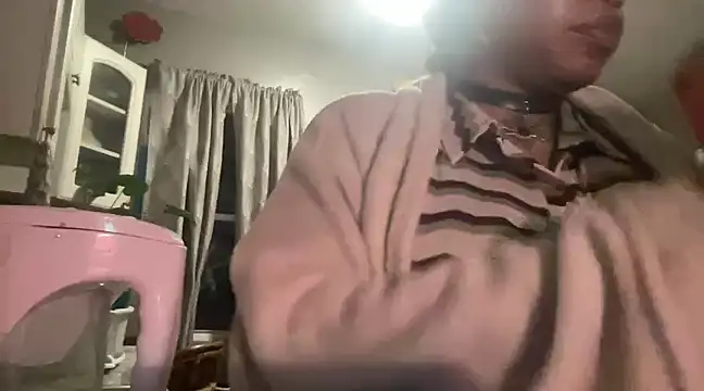 MommyConfident online show from 03/12/25, 01:47