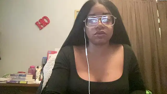 MommyConfident online show from 09/30/25, 01:05