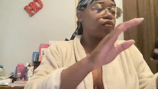 MommyConfident online show from 10/08/25, 01:42