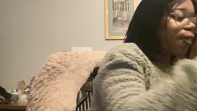 MommyConfident online show from 01/05/26, 09:18