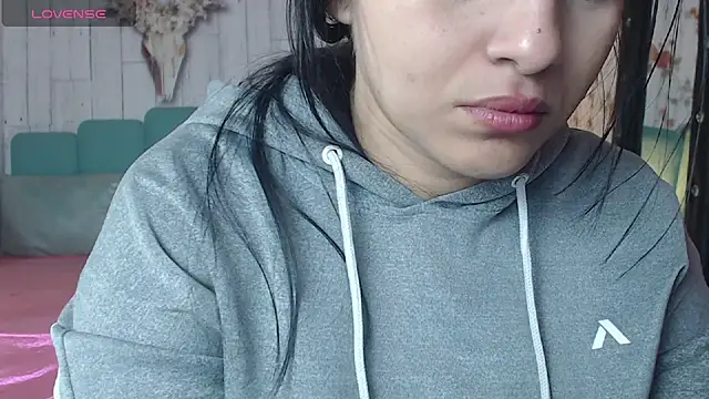 Snapshot of Alison_Simmons chatting on 12/09/24, 11:26 Alison Simmons online show from 12/09/24, 11:26