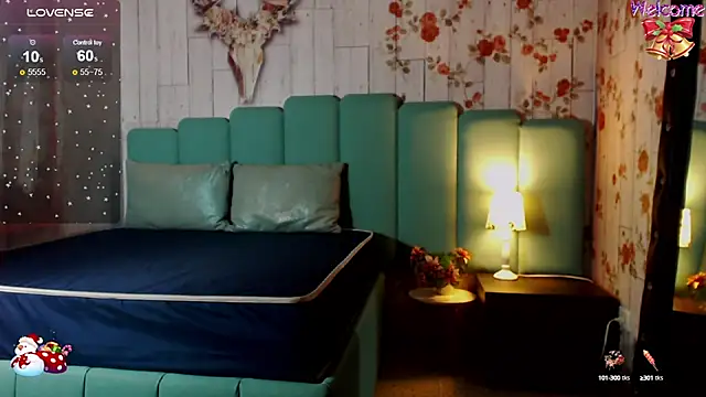 Snapshot of Alison_Simmons chatting on 12/15/24, 09:53 Alison Simmons online show from 12/15/24, 09:53