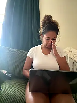 VanessaBling online show from 10/02/25, 08:38